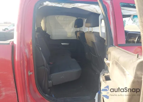 2015 Chevrolet Silverado 1500 1Lt from USA, damaged, VIN 3GCUKREC2FG102035